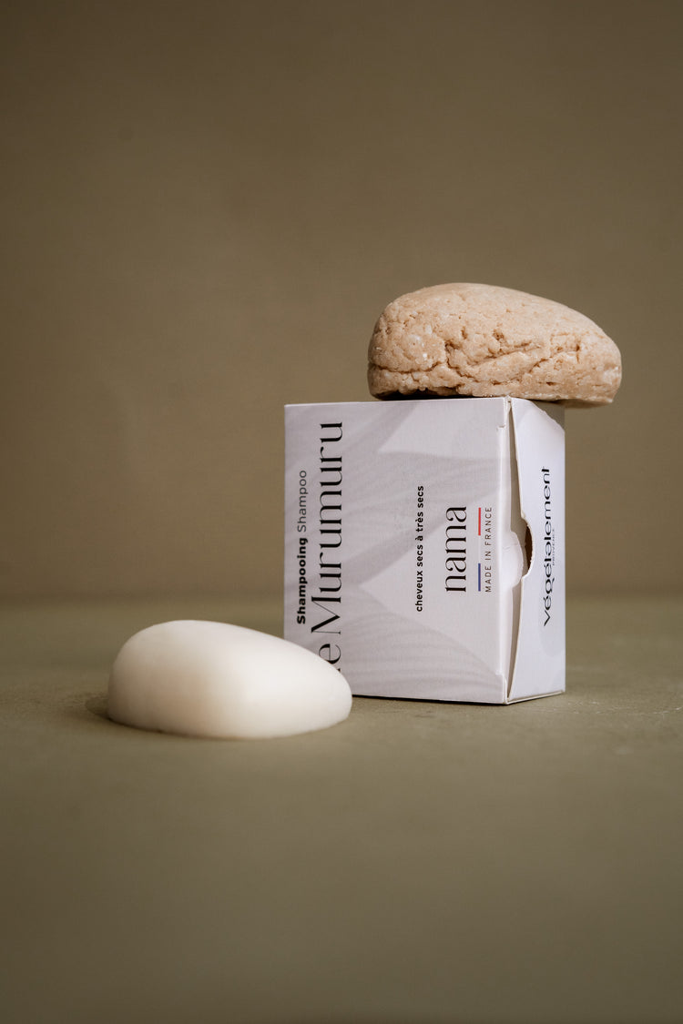 Le Murumuru shampoo bar for dry hair
