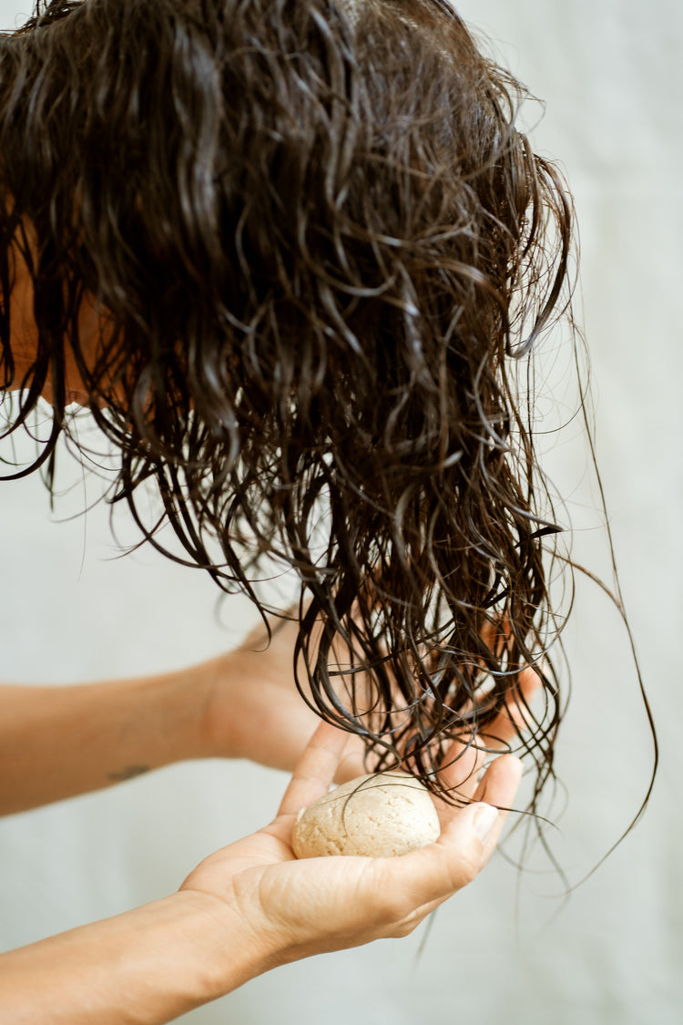 Le Piqui conditioner bar for all hair types