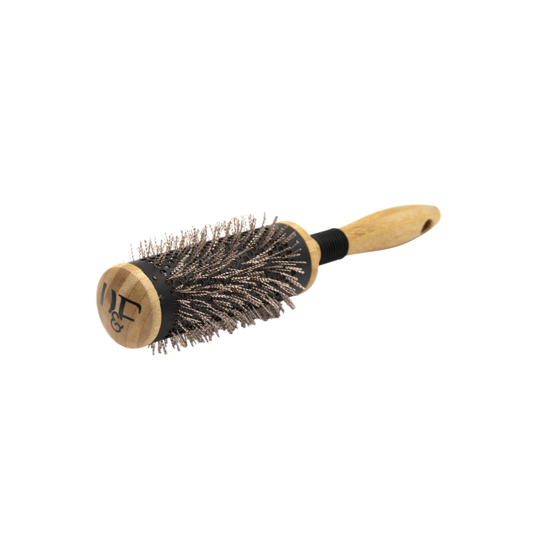 Diablotine brush with copper bristles