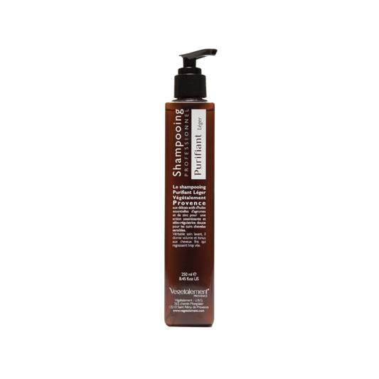 Light purifying organic shampoo